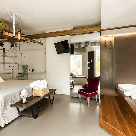 Echi Di Puglia ベッド・アンド・ブレックファスト ポリニャーノ・ア・マーレ