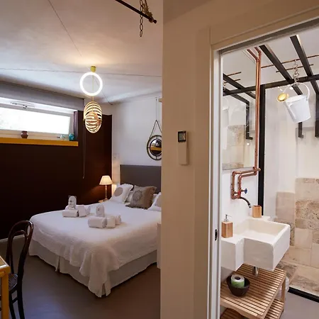 Frühstückspension Echi Di Puglia 4*