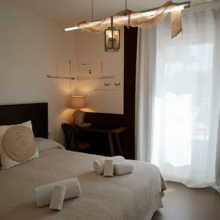 Echi Di Puglia Bed & Breakfast 3*