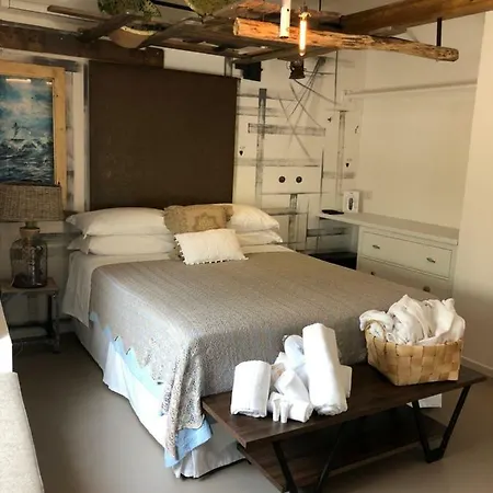 Frühstückspension Echi Di Puglia 4*