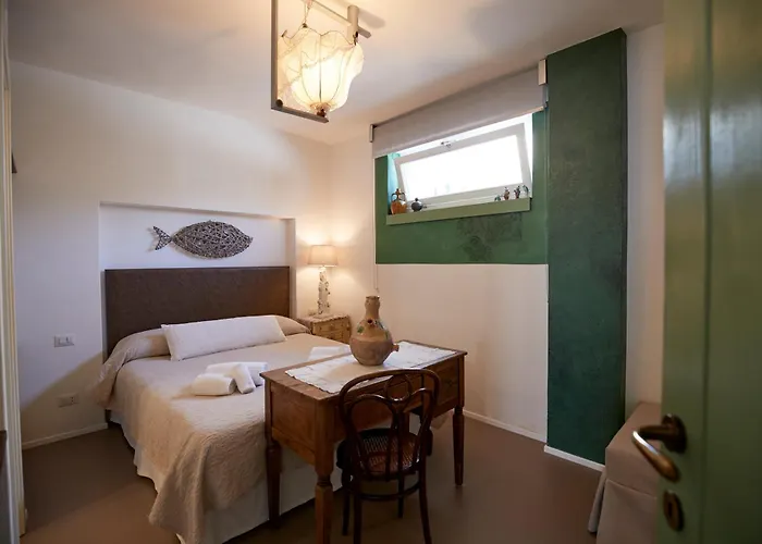 לינה וארוחת בוקר Echi Di Puglia 4*