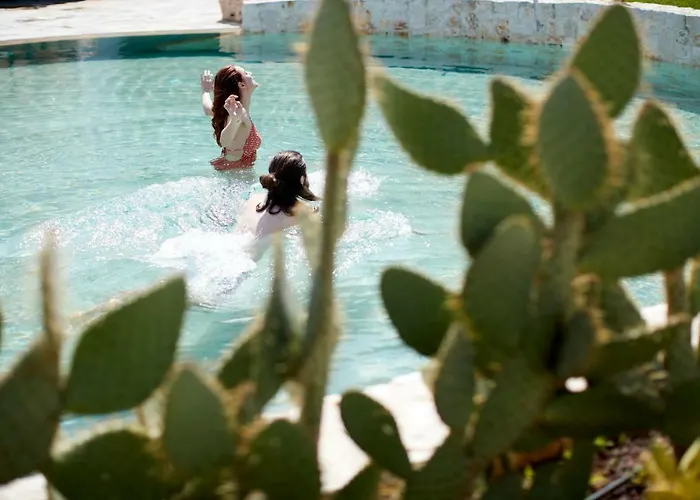 Echi Di Puglia לינה וארוחת בוקר 4*